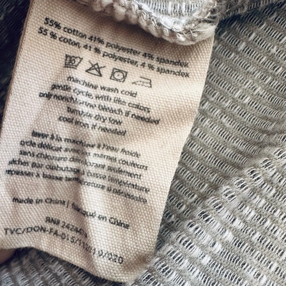 DONNI Anthropologie Gray White Lightweight Ribbed Striped Open Cardigan O/S - Picture 9 of 9